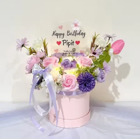 Bloom Box Akrilik Ucapan Ulang Tahun Batununggal